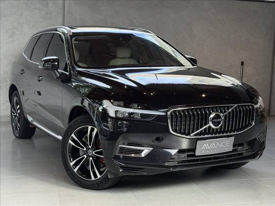 VOLVO XC60 2.0 T8 HYBRID MOMENTUM AWD GEARTRONIC VOLVO XC60 2.0 T8 HYBRID MOMENTUM AWD GEARTRONIC